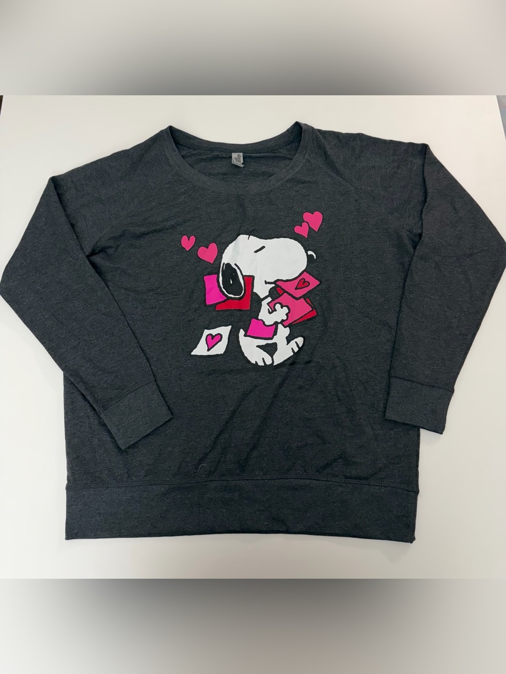 Charcoal Snoopy Heart Graphic Sweatshirt - Women 1XL